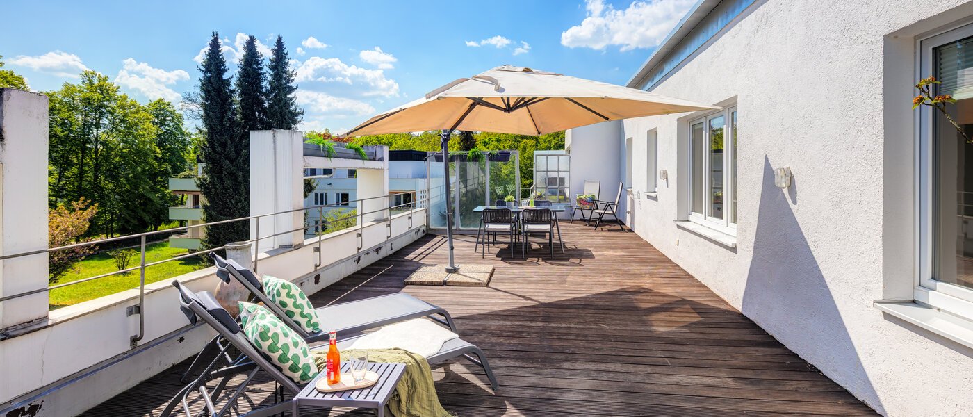 мансардная квартира München Solln 01 1-я терраса с крышей 14396