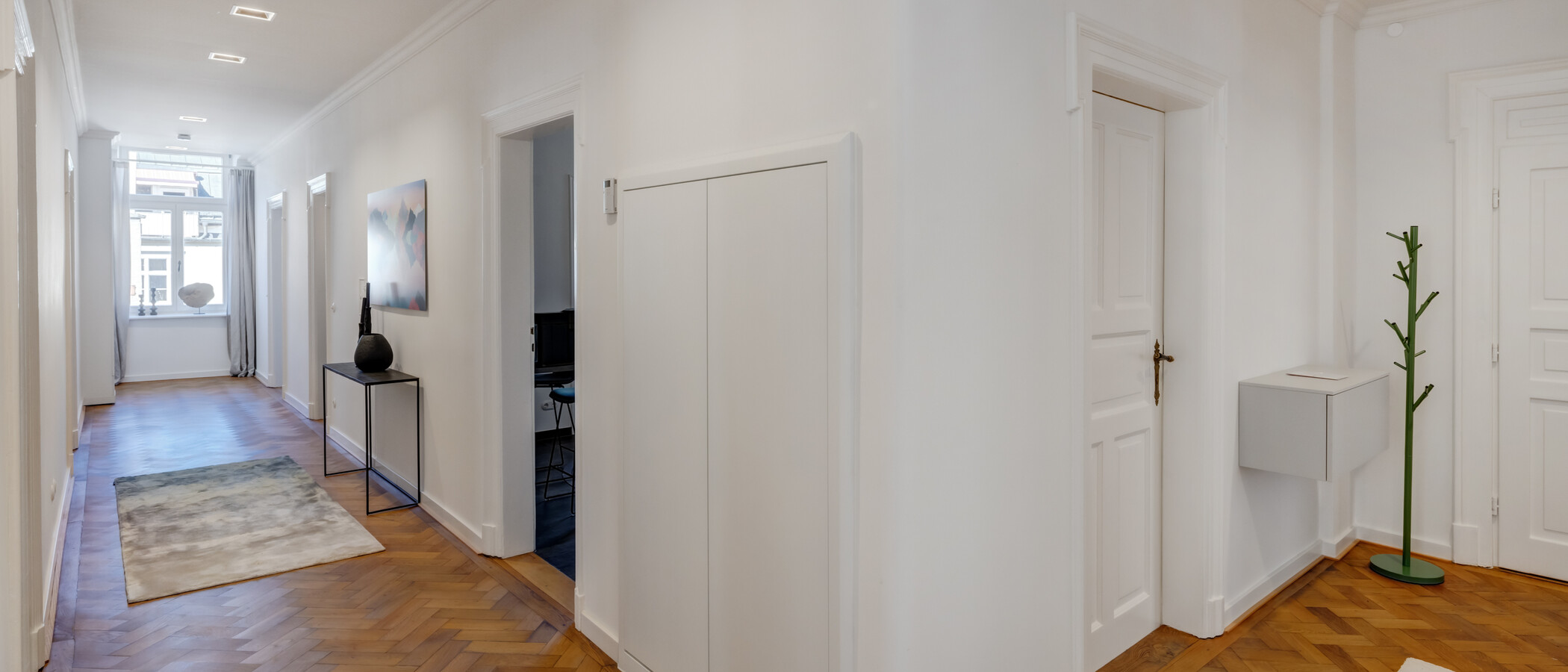 квартира München Schwabing-Nord (zw. Leopoldstraße & Englischen Garten) 02 коридор 14397