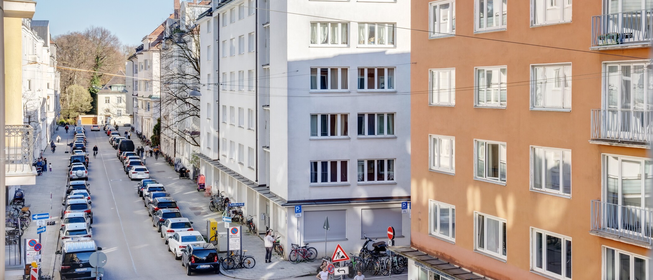 квартира München Schwabing-Nord (zw. Leopoldstraße & Englischen Garten) 01 вид из окна 14397