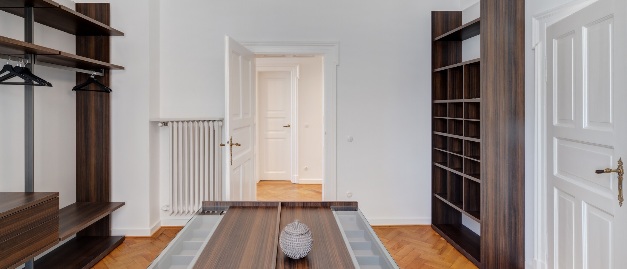 квартира München Schwabing-Nord (zw. Leopoldstraße & Englischen Garten) 03 гардеробная 14397