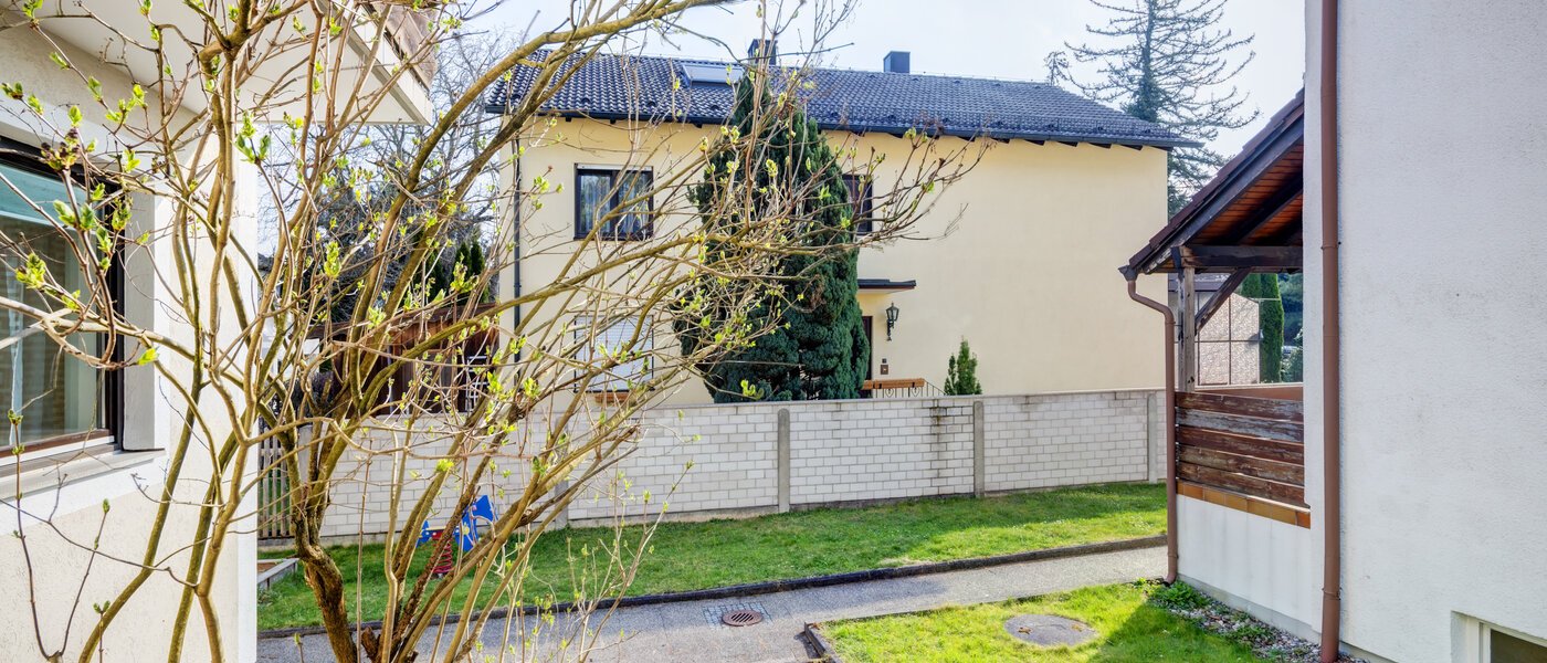 квартира München Lerchenau 01 вид из окна 14398