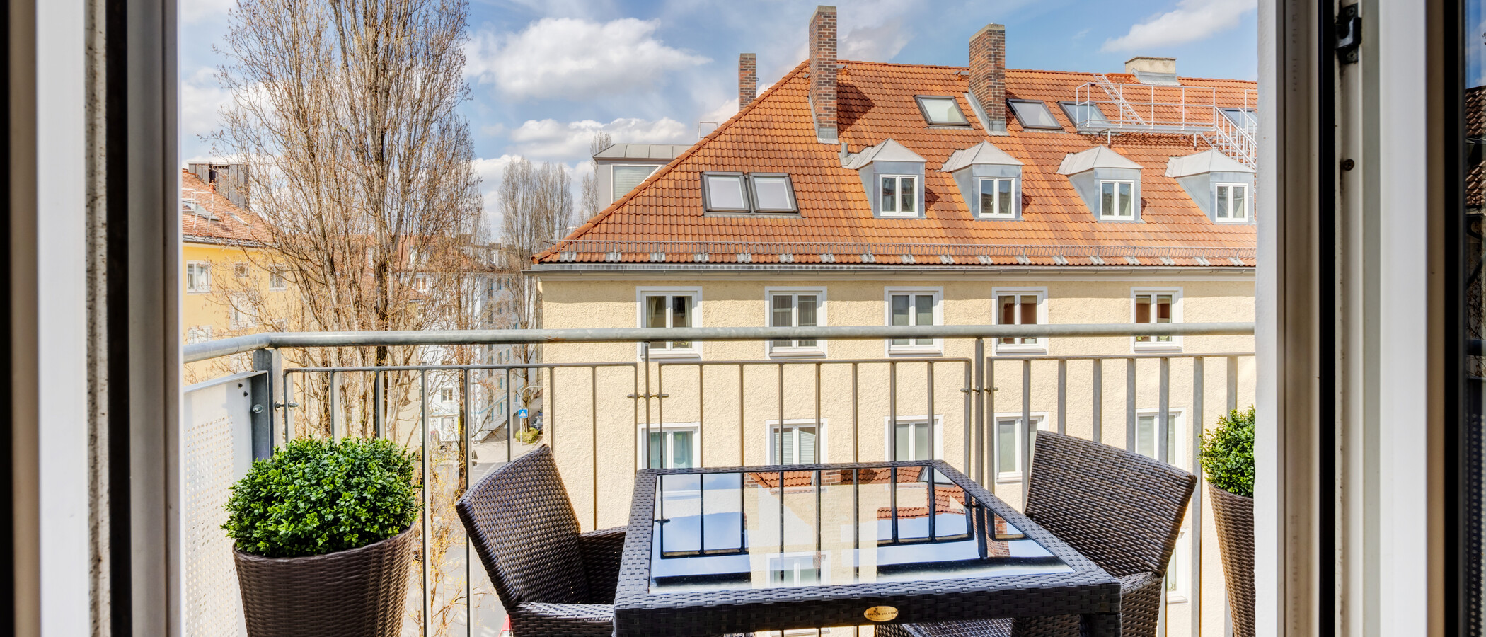 квартира München Maxvorstadt - Rund um den Josephsplatz 01 балкон 14405