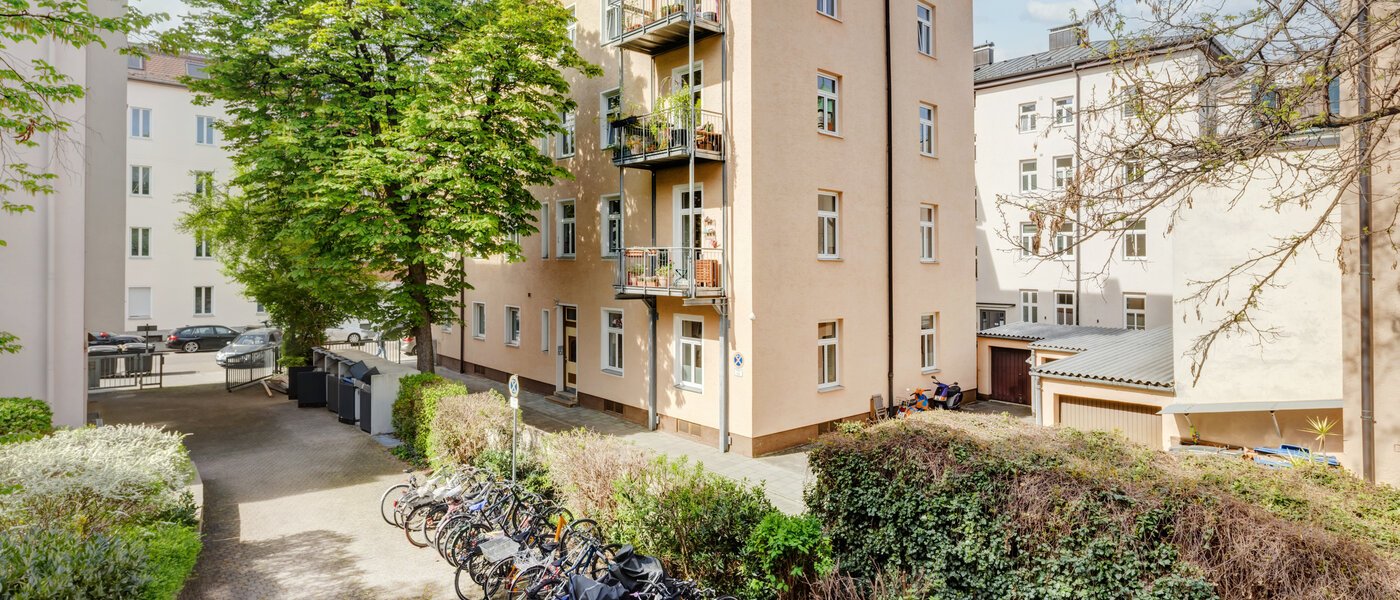 квартира München Schwabing-West 03 вид из окна 14415