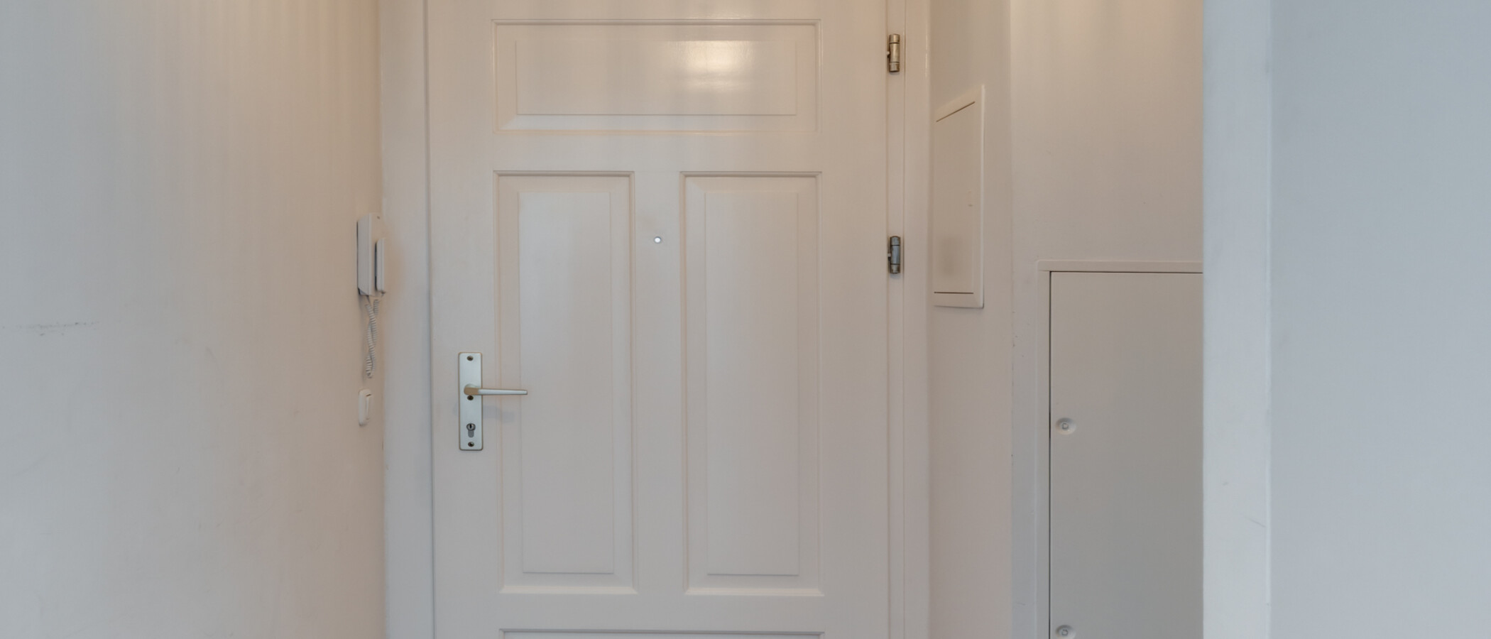 квартира München Schwanthalerhöhe 01 коридор 14426