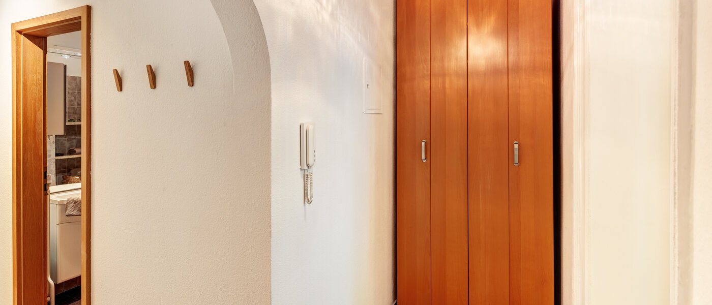 квартира München Solln 02 коридор 14430