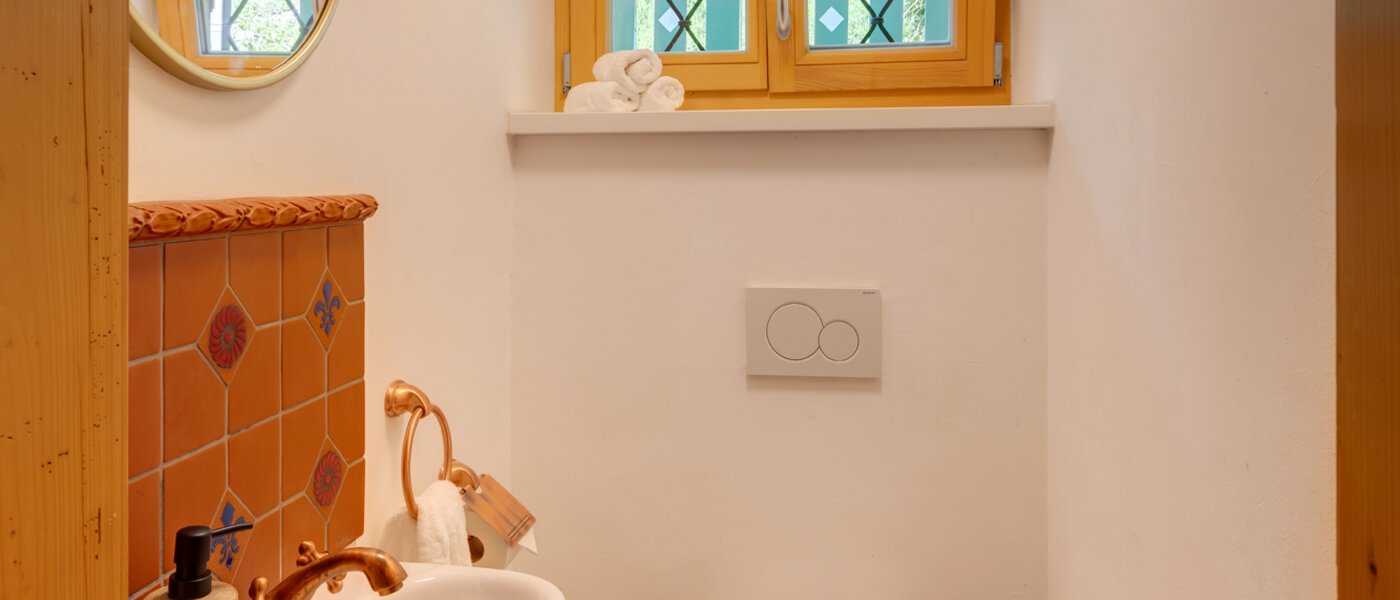 вилла Bad Wiessee 01 гостевой туалет 14436