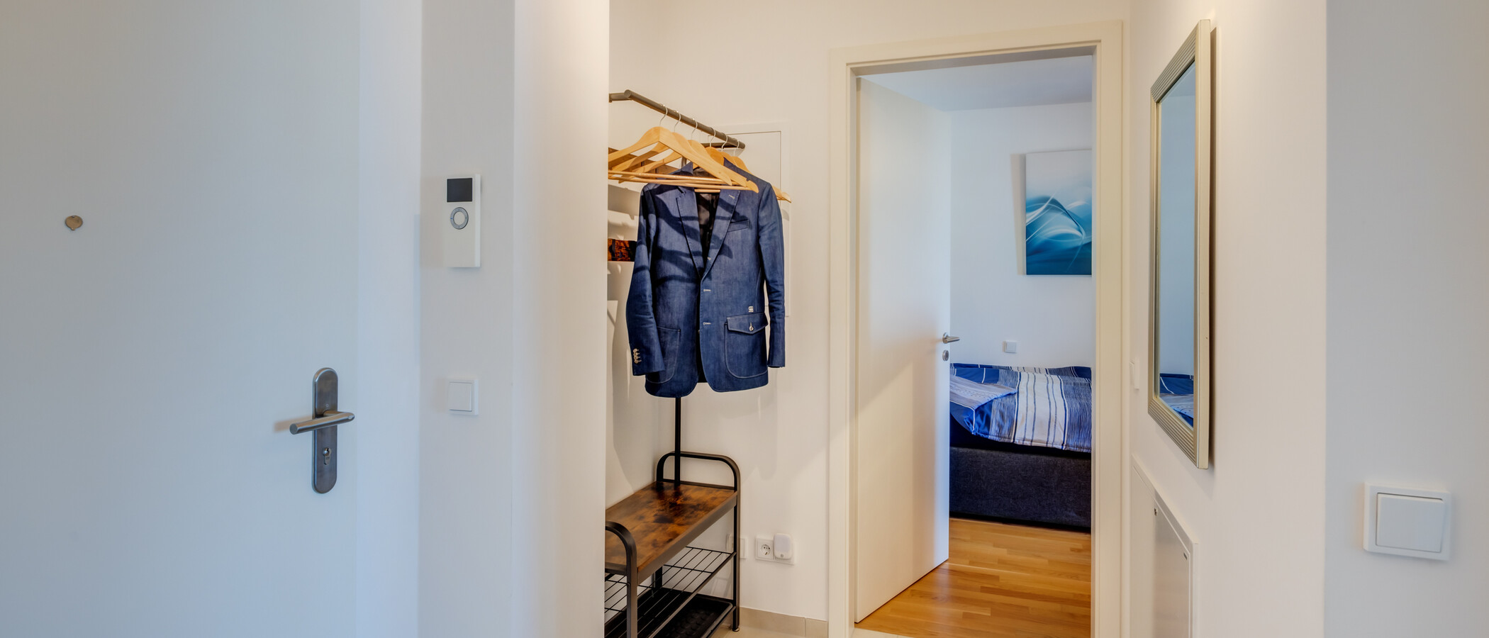 квартира München Obersendling 01 коридор 14447