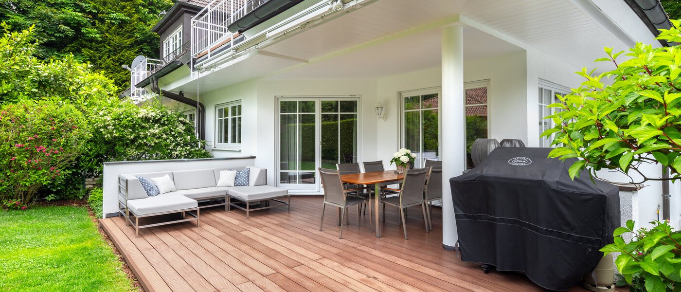 Половина двухквартирного жилого дома Grünwald 01 терраса 14454