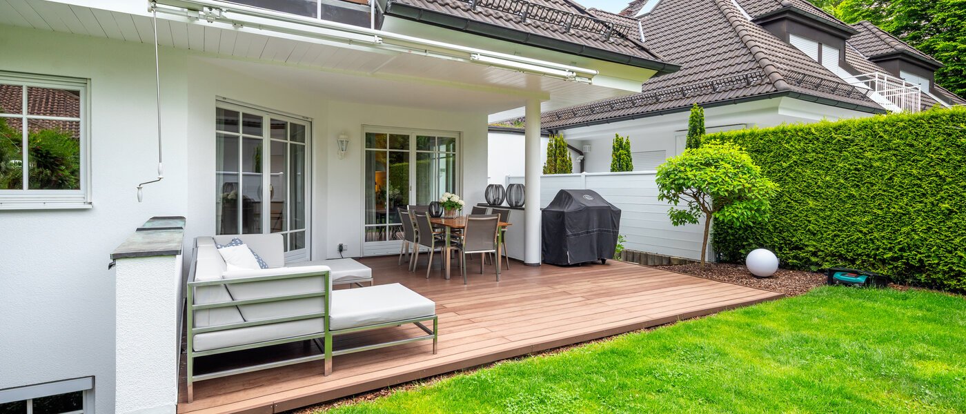 Половина двухквартирного жилого дома Grünwald 02 терраса 14454