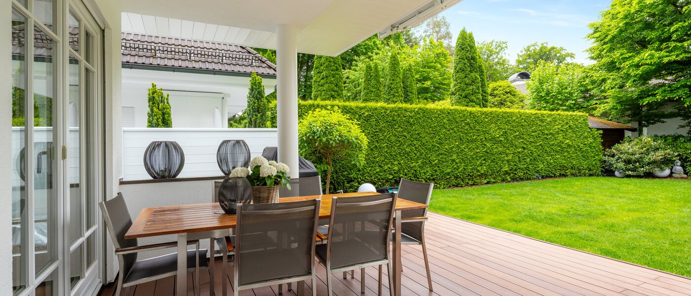 Половина двухквартирного жилого дома Grünwald 03 терраса 14454