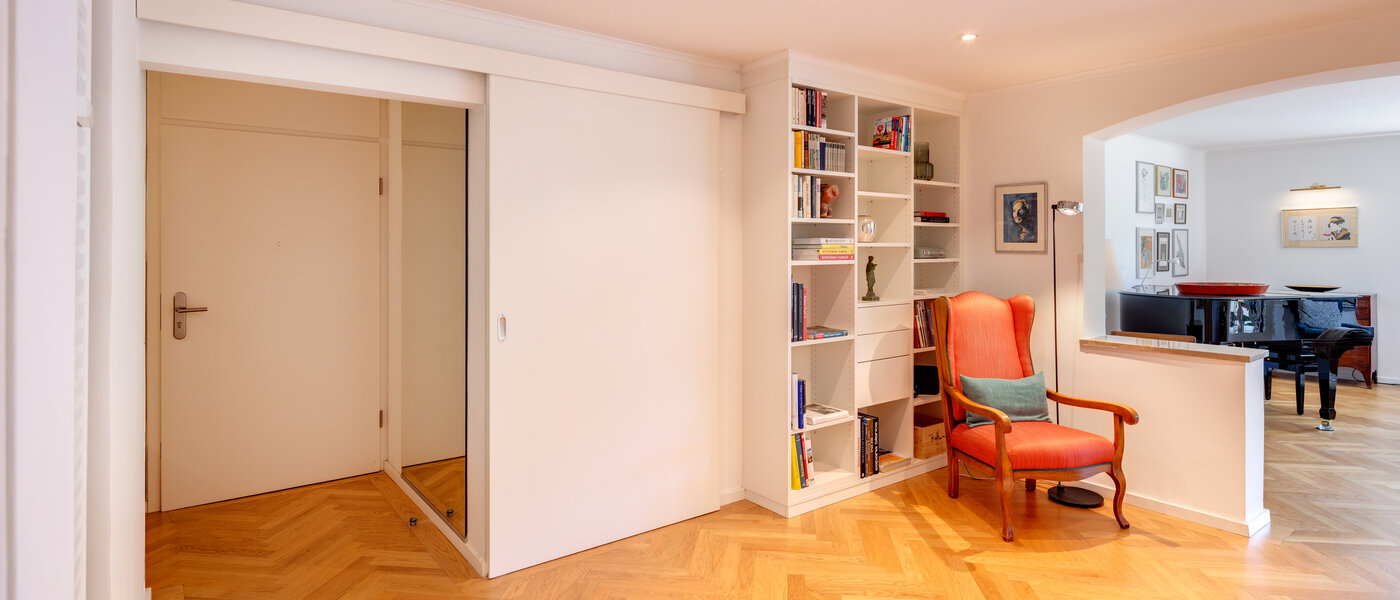 квартира München Menterschwaige 01 коридор 14458