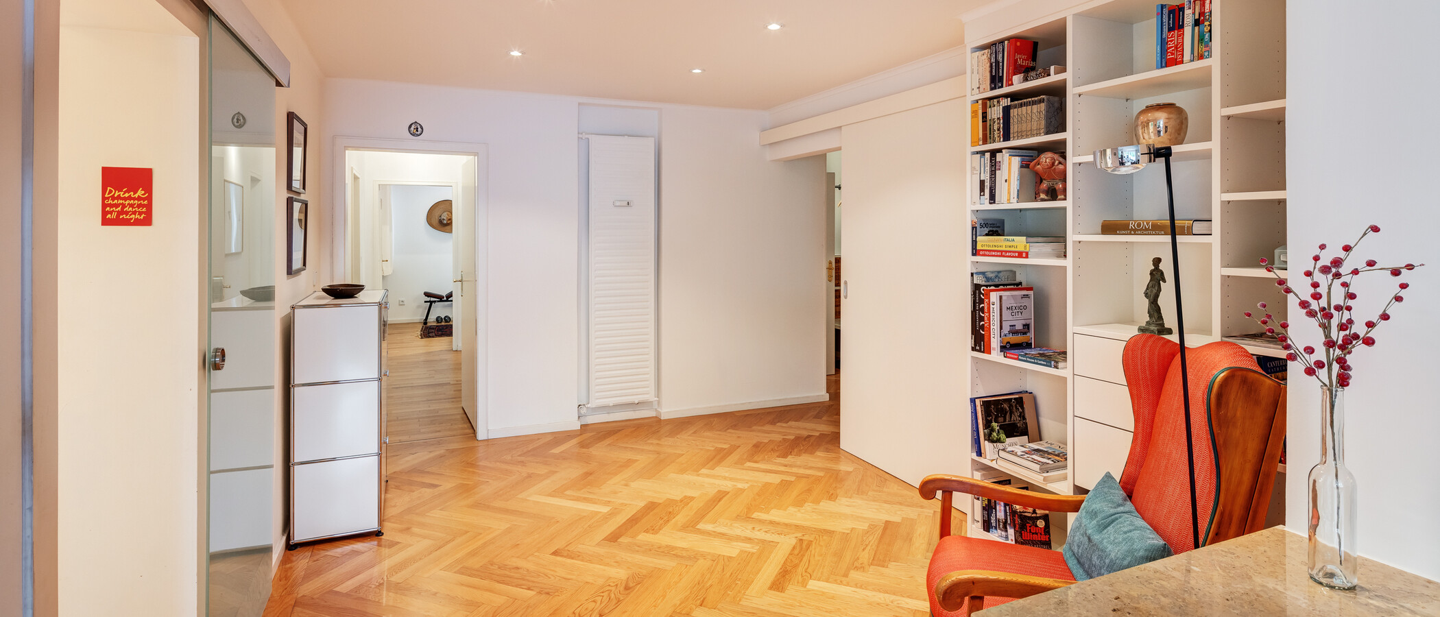 квартира München Menterschwaige 01 коридор 14458