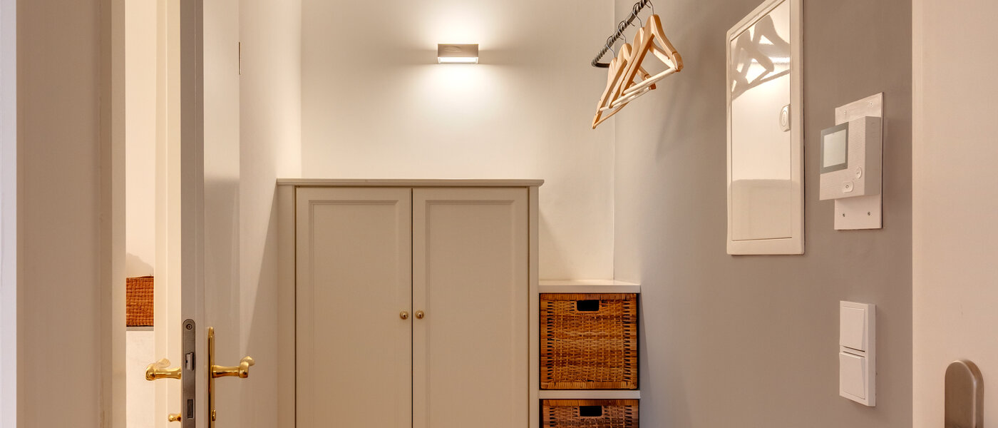 квартира München Menterschwaige 02 коридор 14458