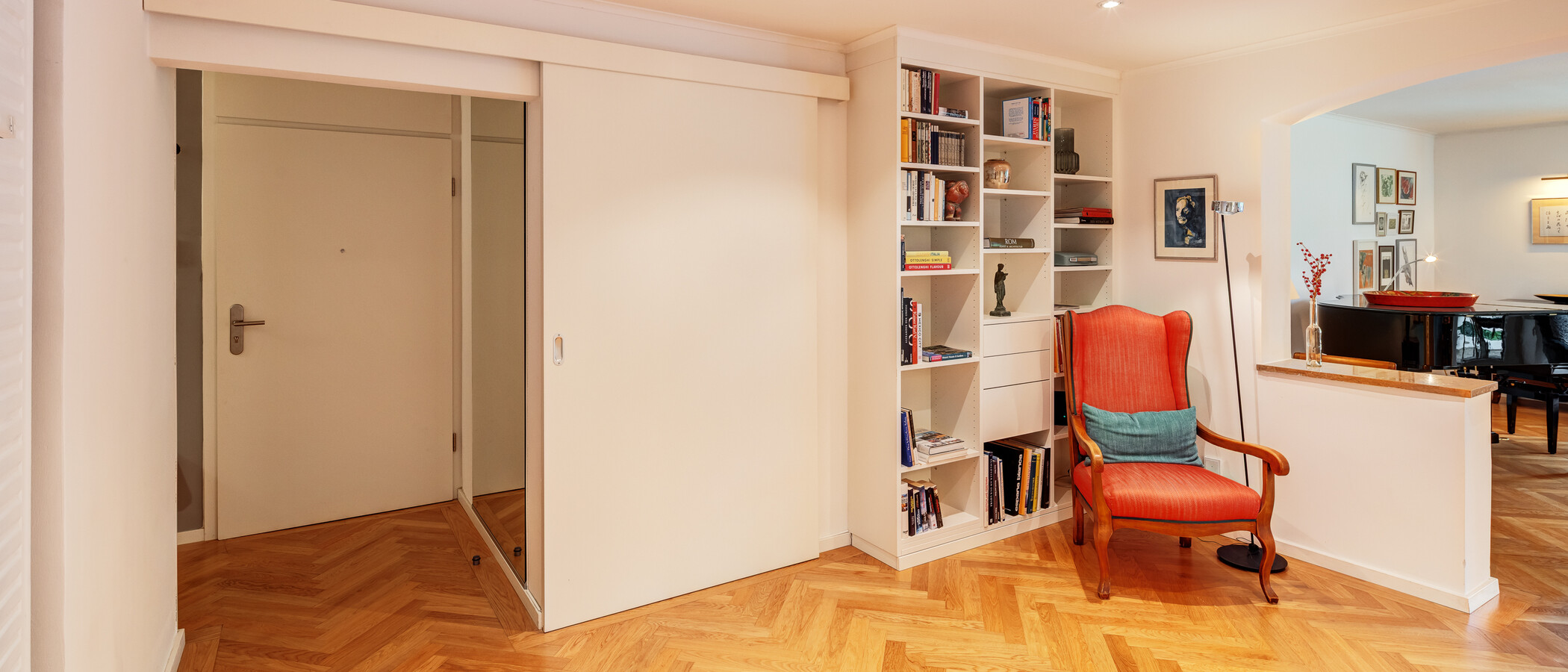 квартира München Menterschwaige 03 коридор 14458