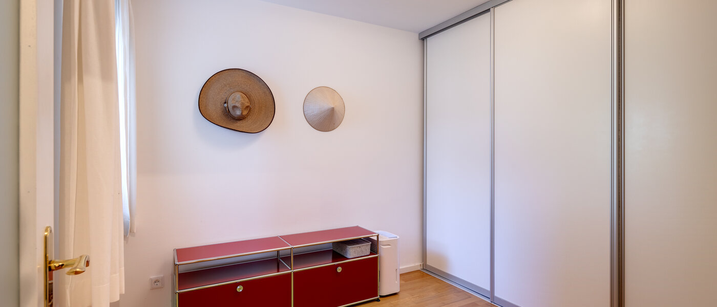 квартира München Menterschwaige 01 гардеробная 14458