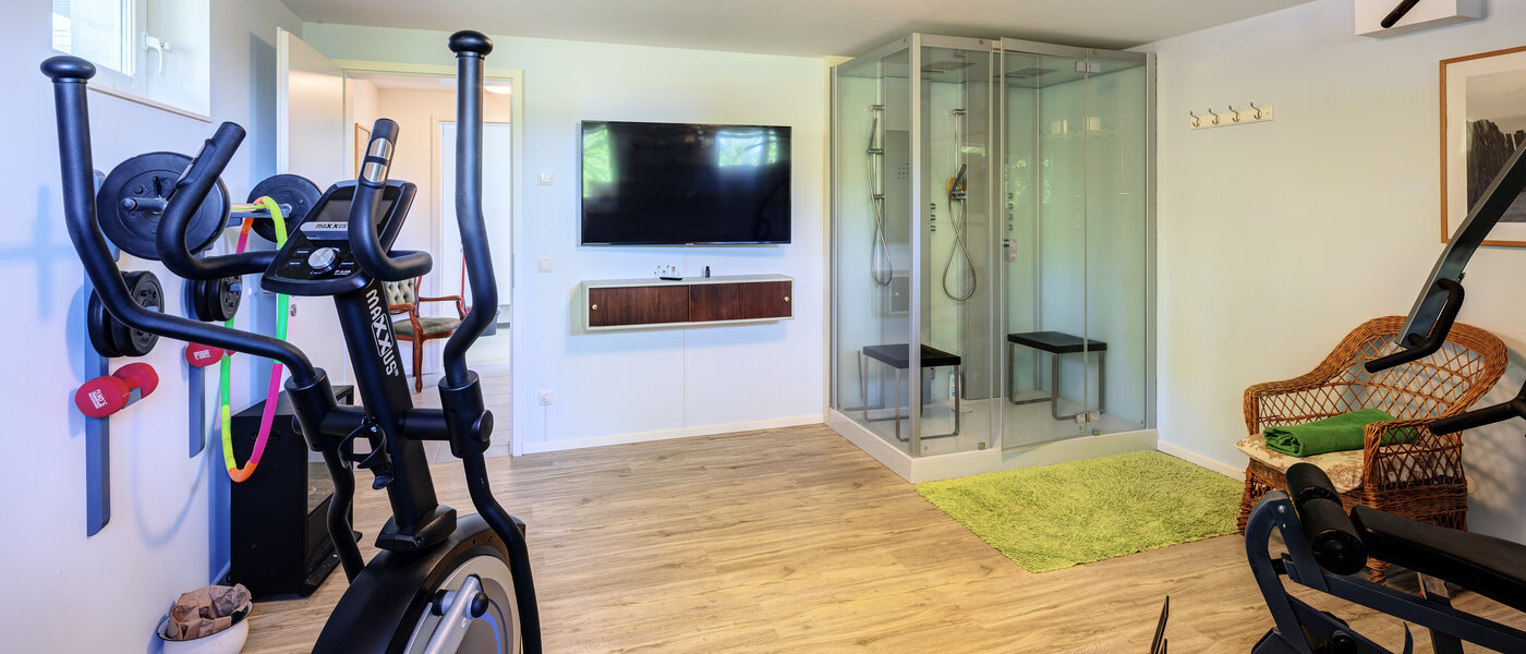 Половина двухквартирного жилого дома Icking 02 комната для хобби 14465