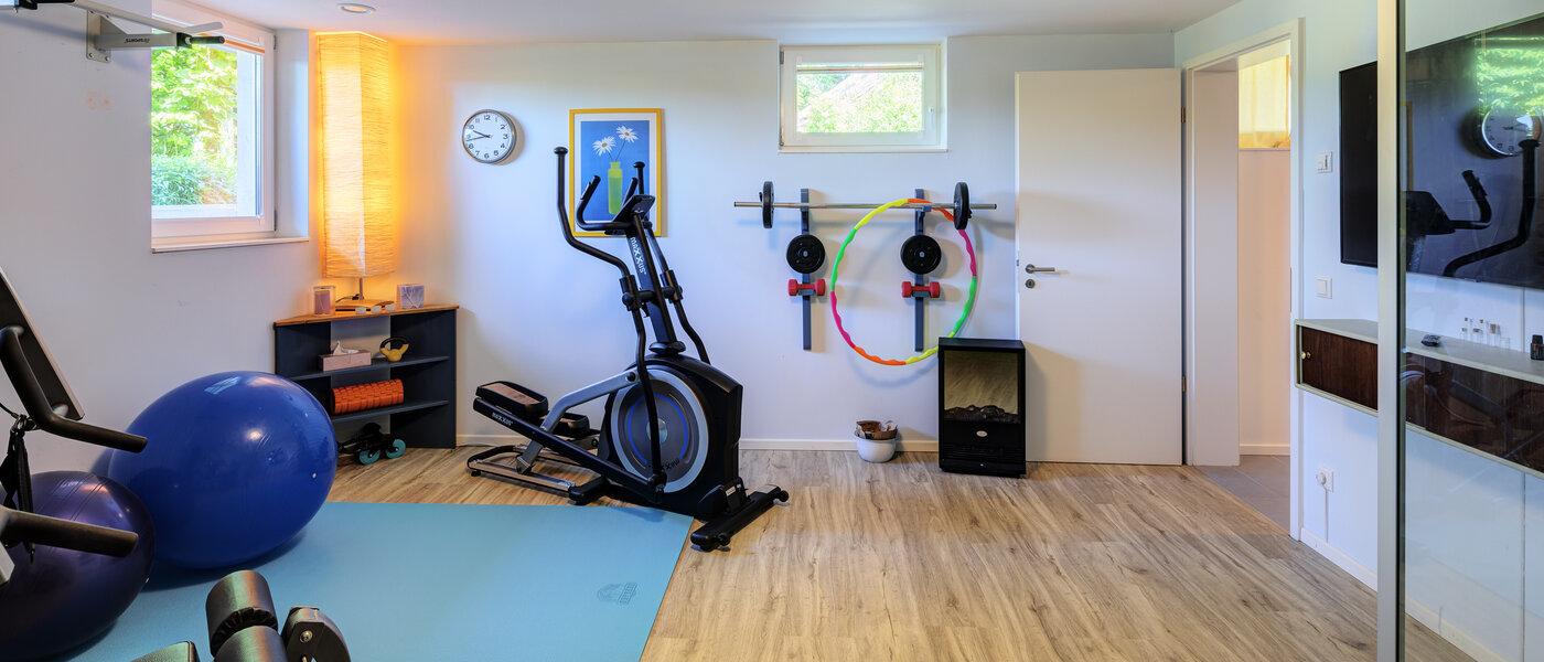 Половина двухквартирного жилого дома Icking 03 комната для хобби 14465