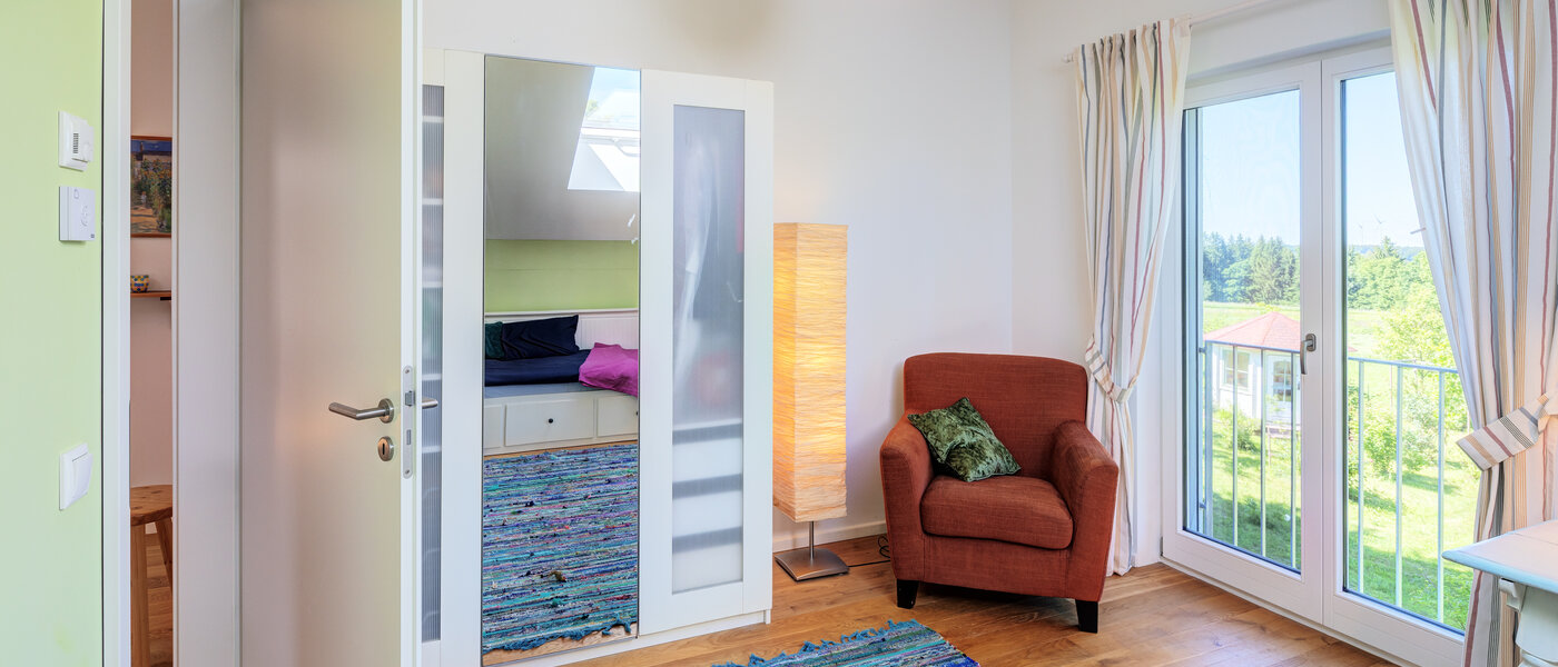 Половина двухквартирного жилого дома Icking 03 3-я спальная комната 14465