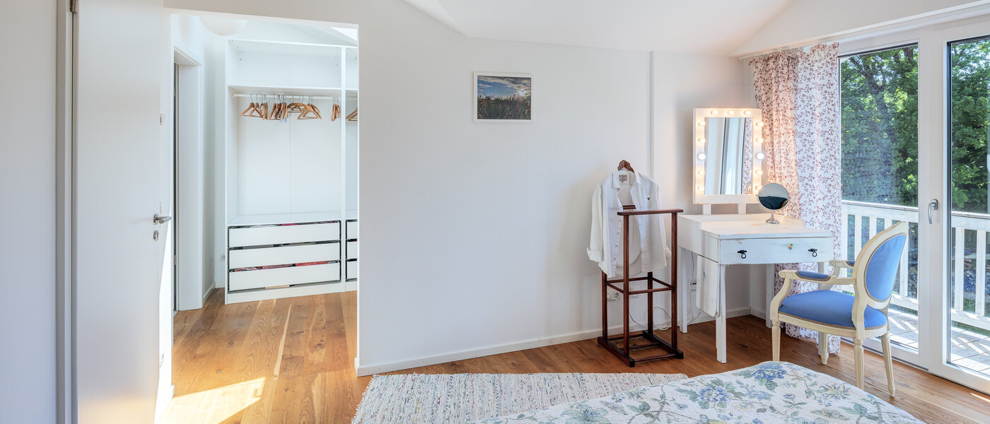 Половина двухквартирного жилого дома Icking 03 1-я спальная комната 14465