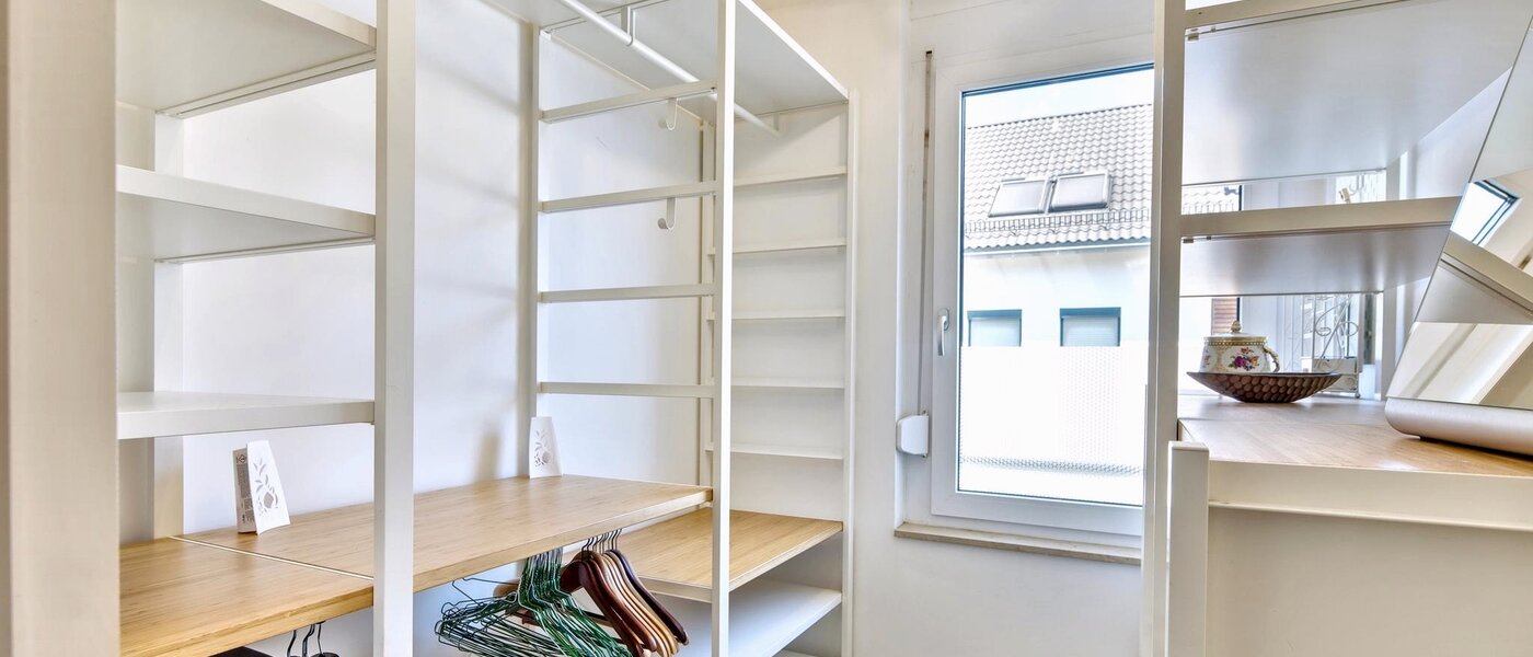 таунхаус Karlsfeld 01 гардеробная 14478