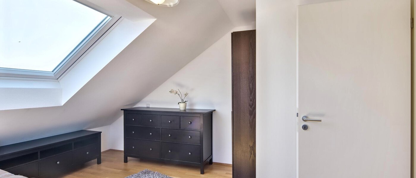 таунхаус Karlsfeld 02 3-я спальная комната 14478