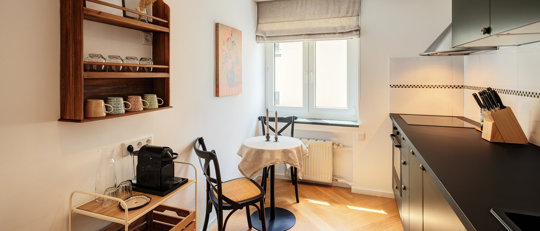 квартира München Maxvorstadt - Universitätsviertel 04 кухня 14491