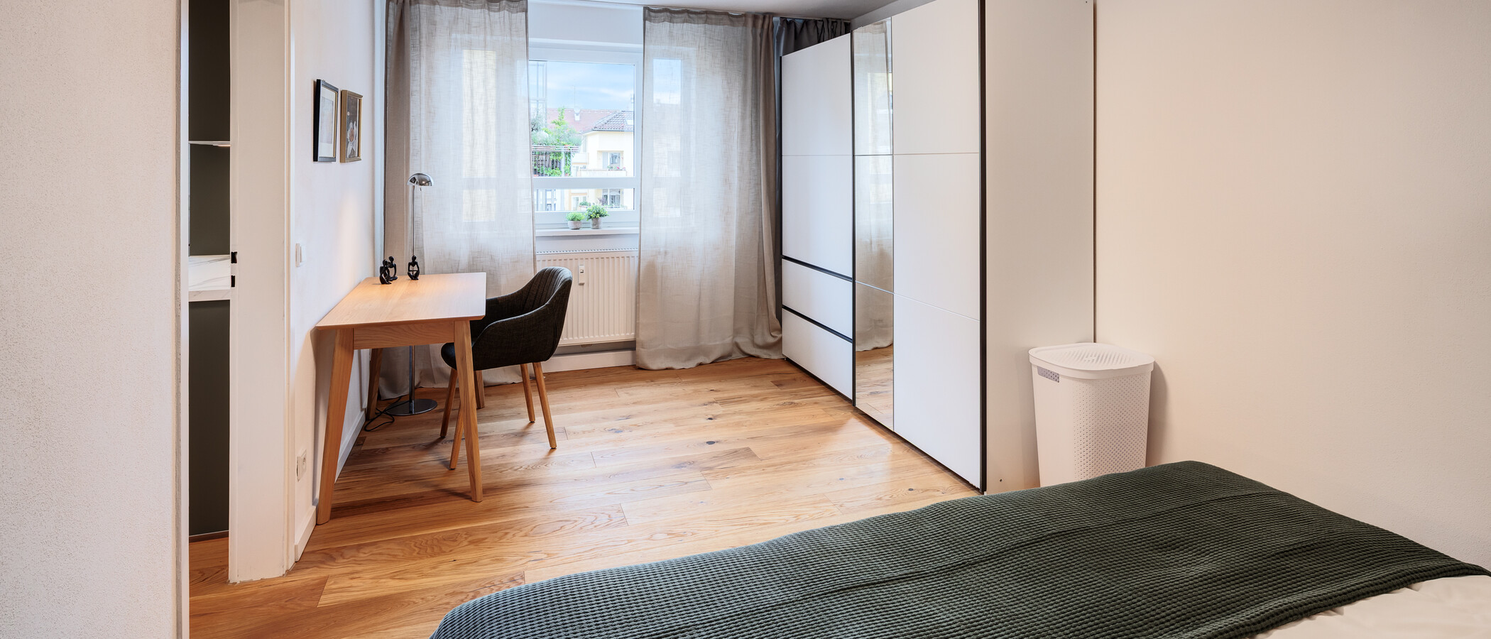 квартира München Maxvorstadt 02 спальная комната 14500