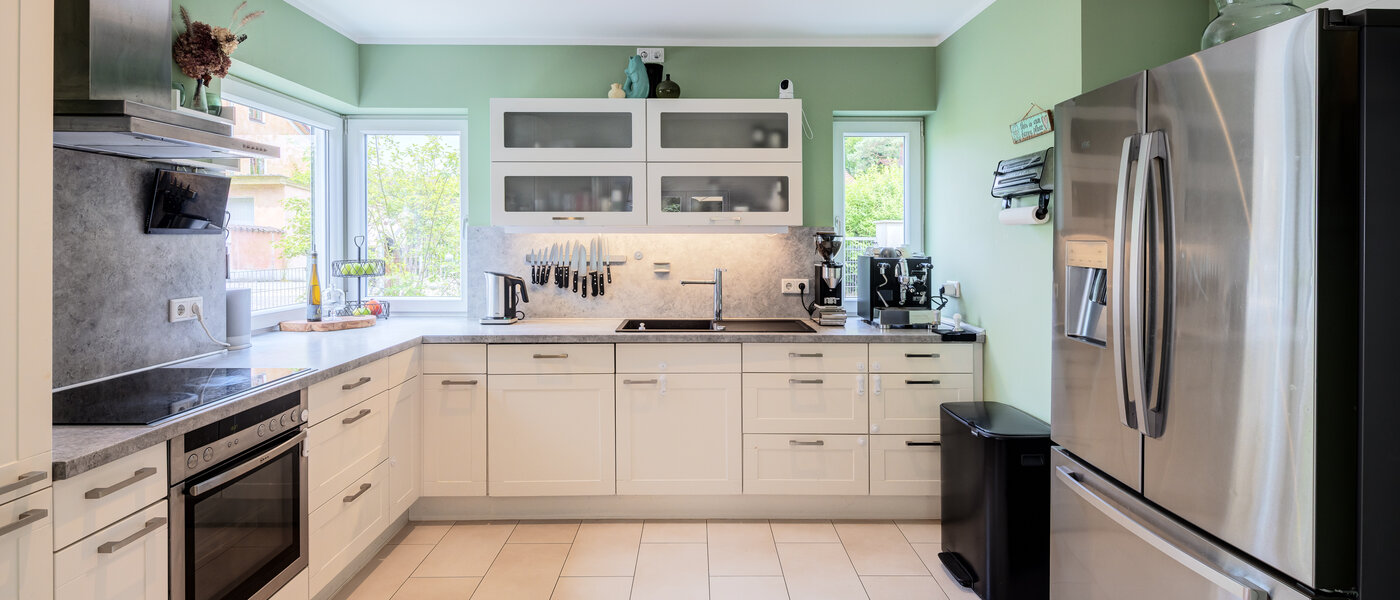 Половина двухквартирного жилого дома Wörthsee 01 кухня 14511