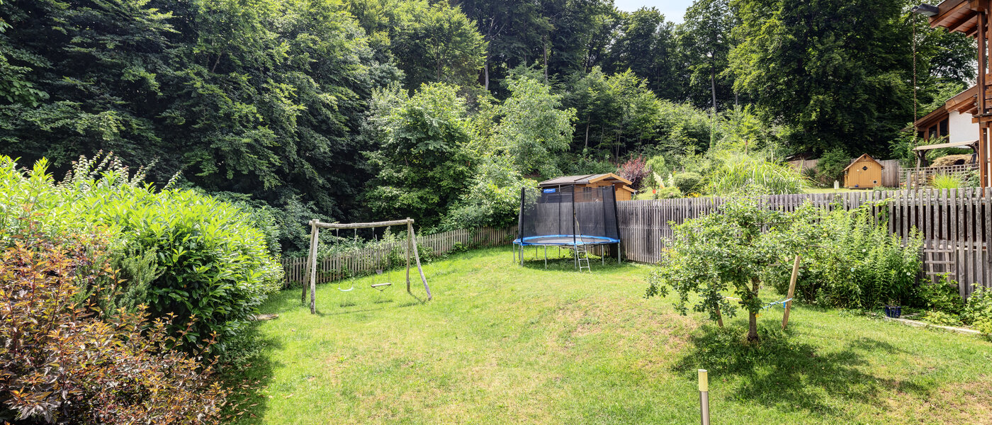 Половина двухквартирного жилого дома Wörthsee 02 сад 14511