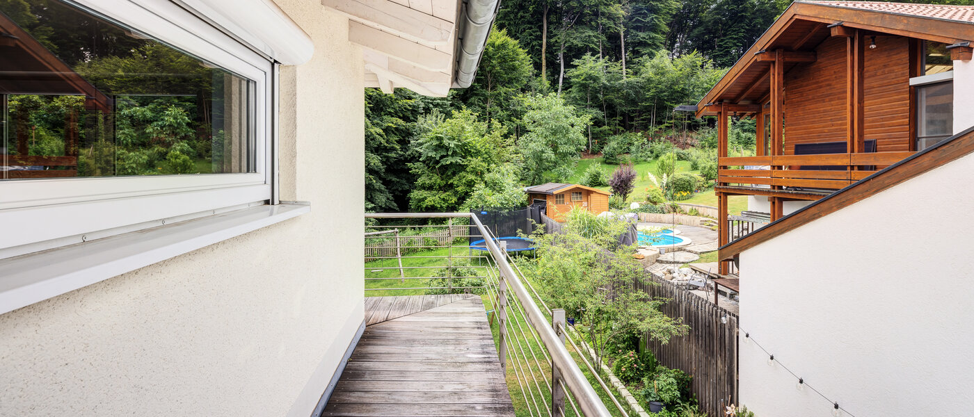 Половина двухквартирного жилого дома Wörthsee 03 балкон 14511