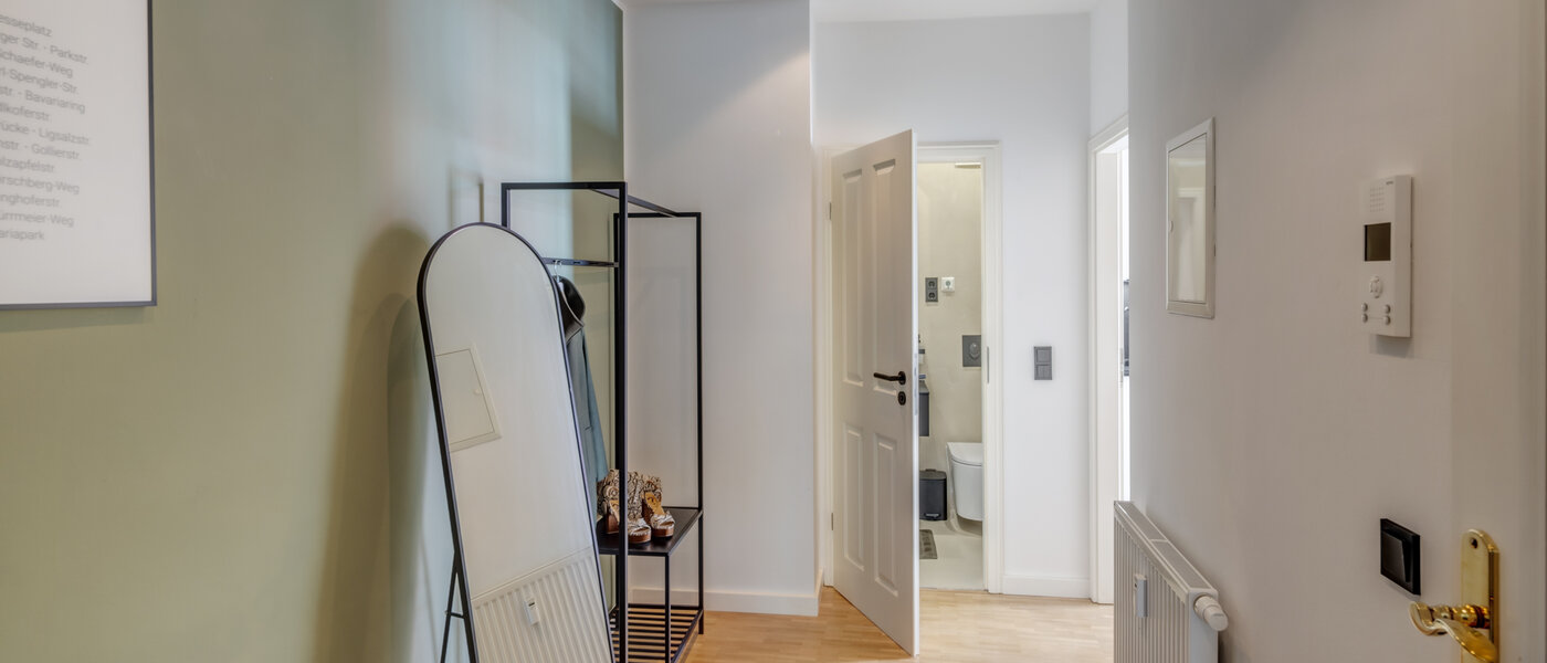 квартира München Schwanthalerhöhe 02 коридор 14516