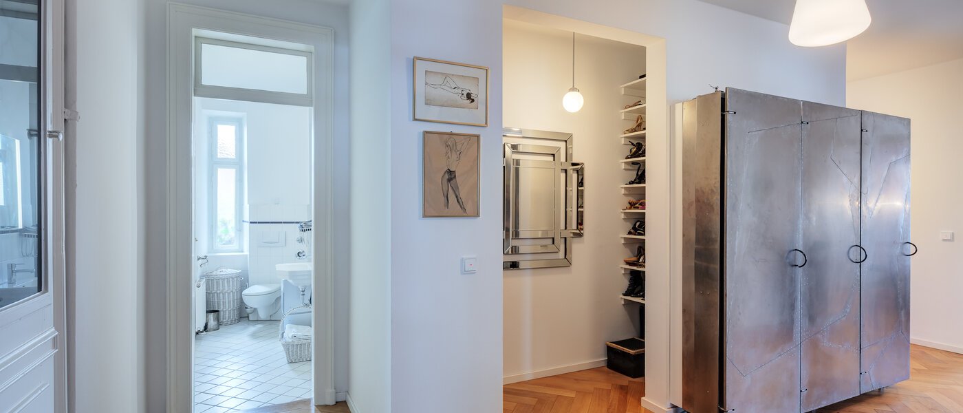 квартира München Neuhausen 02 коридор 14528