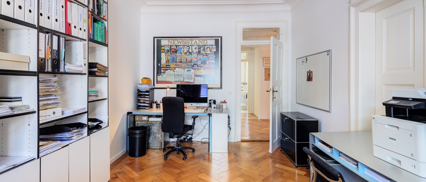 квартира München Neuhausen 02 рабочий кабинет 14528