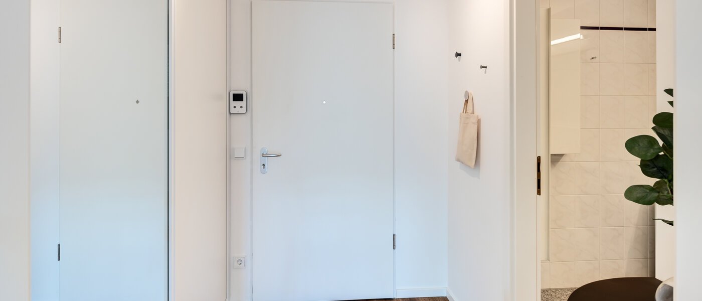 квартира München Maxvorstadt 01 коридор 14537