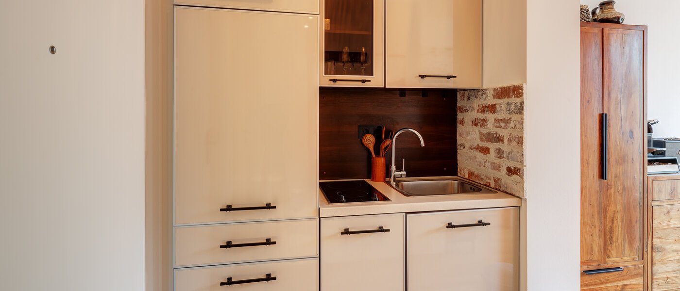 квартира München Neuhausen 01 кухня 14542