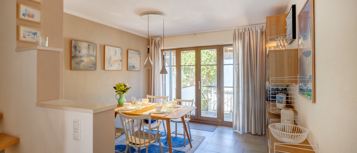 таунхаус Freising 01 обеденная зона 14543