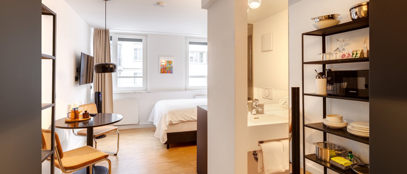 квартира München Schwabing-West (rund um den Hohenzollernplatz) 01 жилое пространство 14544