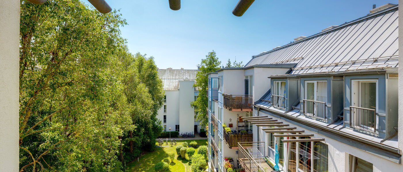 квартира München Obersendling 01 вид из окна 14549