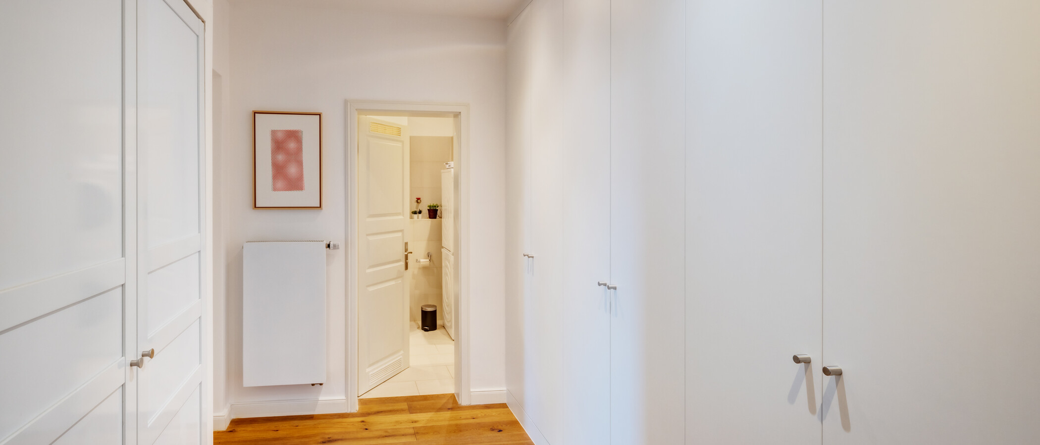 мансардная квартира München Neuhausen 01 коридор 14555