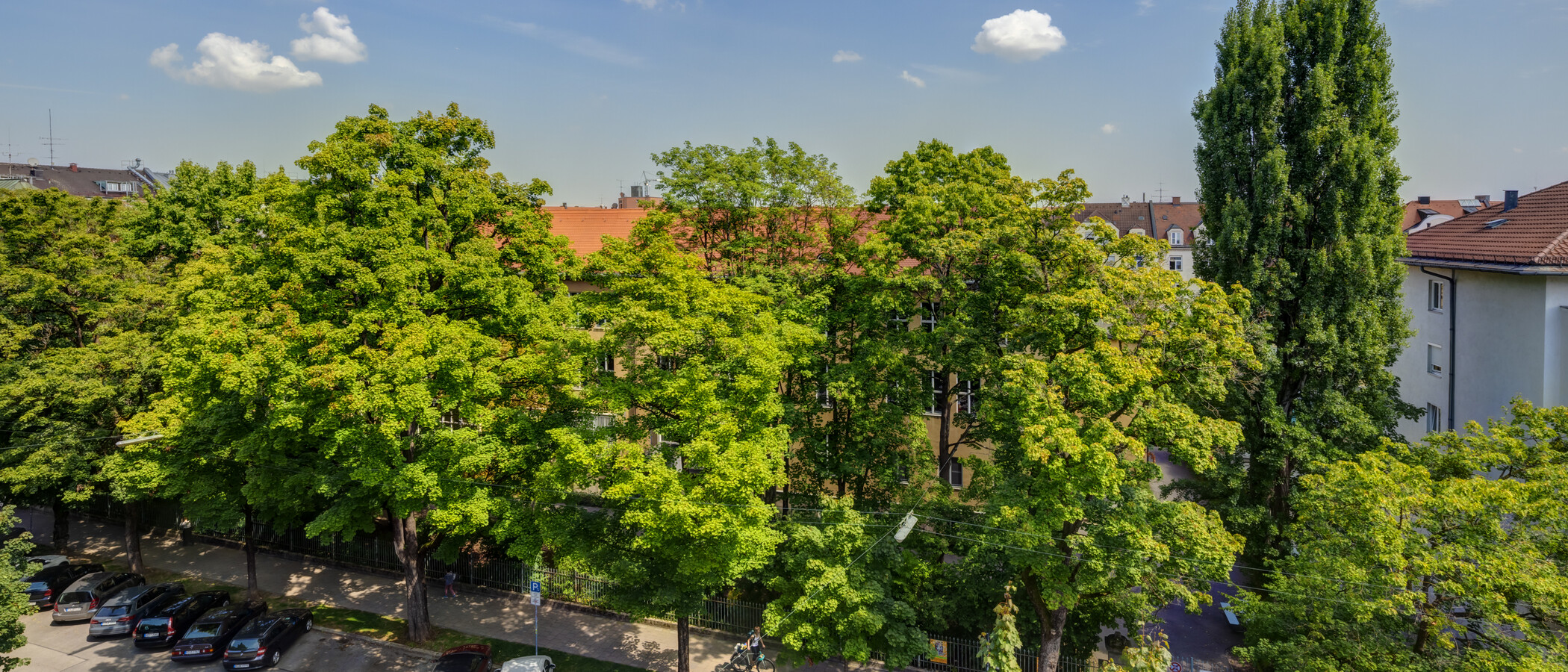 мансардная квартира München Neuhausen 02 вид из окна 14555