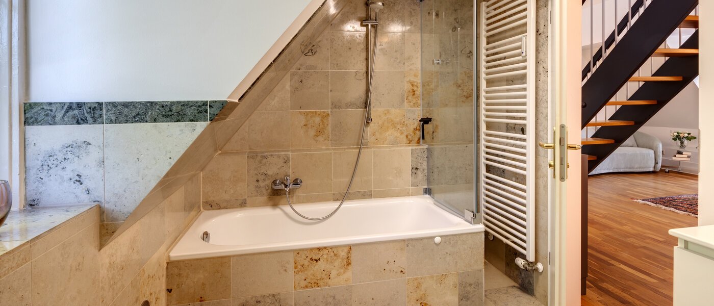 двухэтажная квартира-галерея München Ramersdorf 02 ванная комната 14556