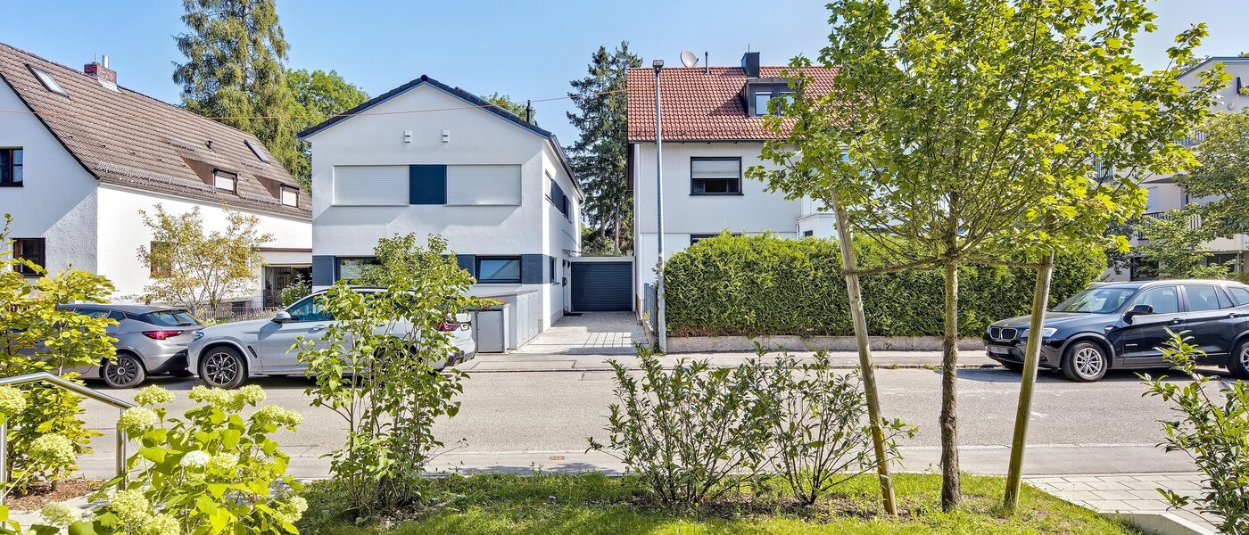 квартира München Berg am Laim 01 вид из окна 14557