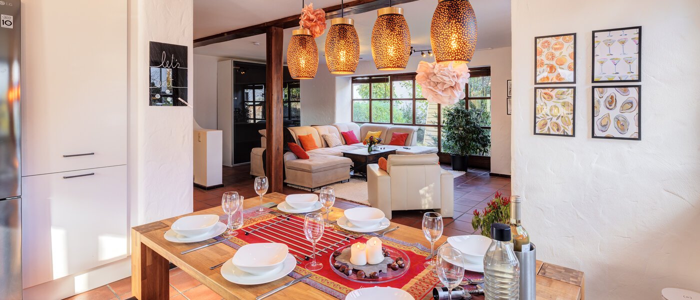 Половина двухквартирного жилого дома München Obersendling 05 кухня 14567