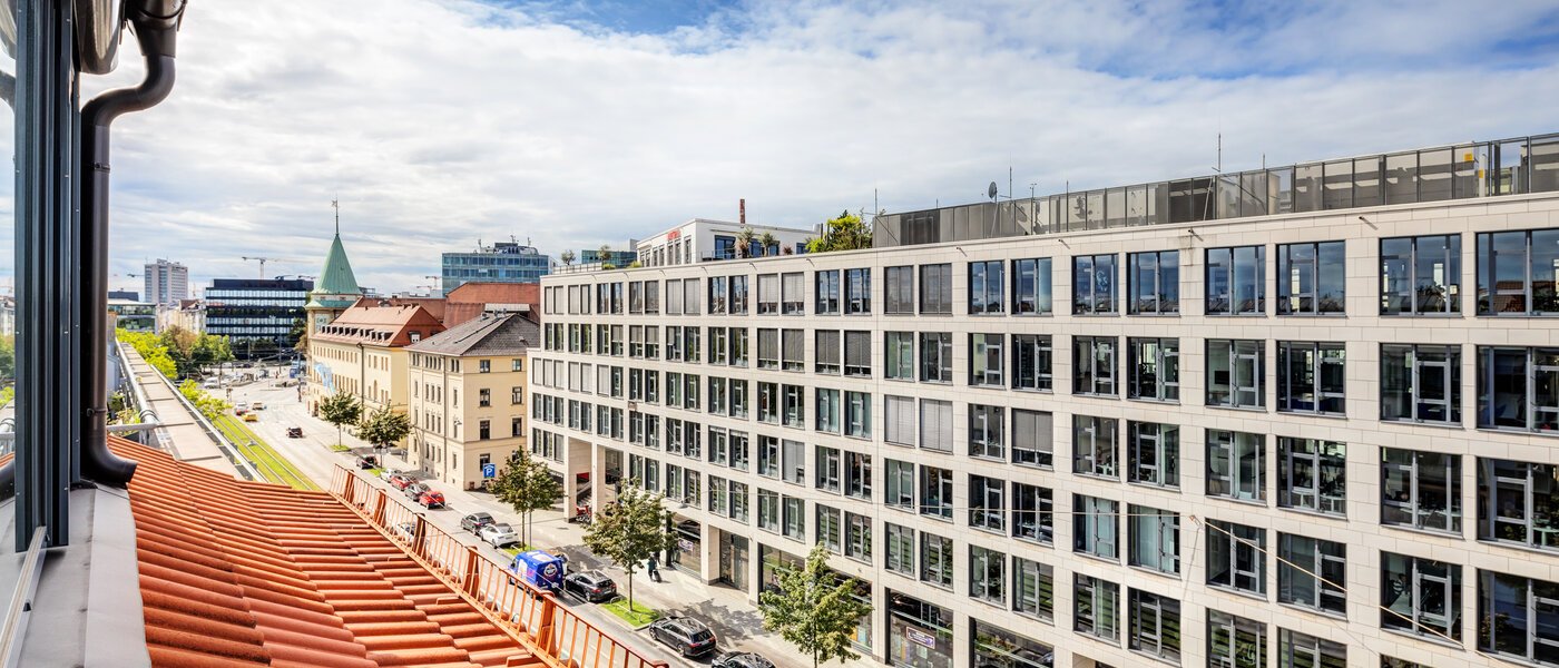 мансардная квартира München Maxvorstadt 03 вид из окна 14568