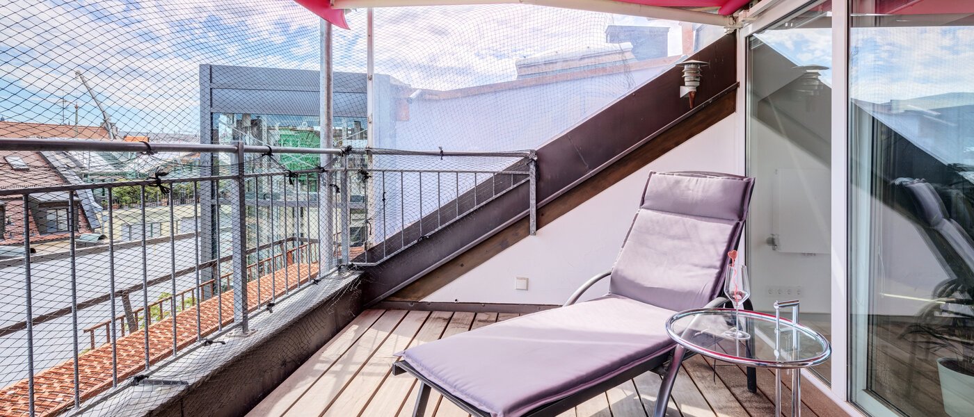 мансардная квартира München Maxvorstadt 02 лоджия 14568