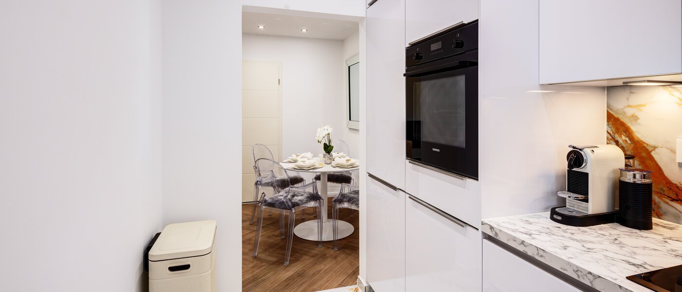 квартира München Schwabing (rechts der Leopoldstraße) 04 кухня 14569