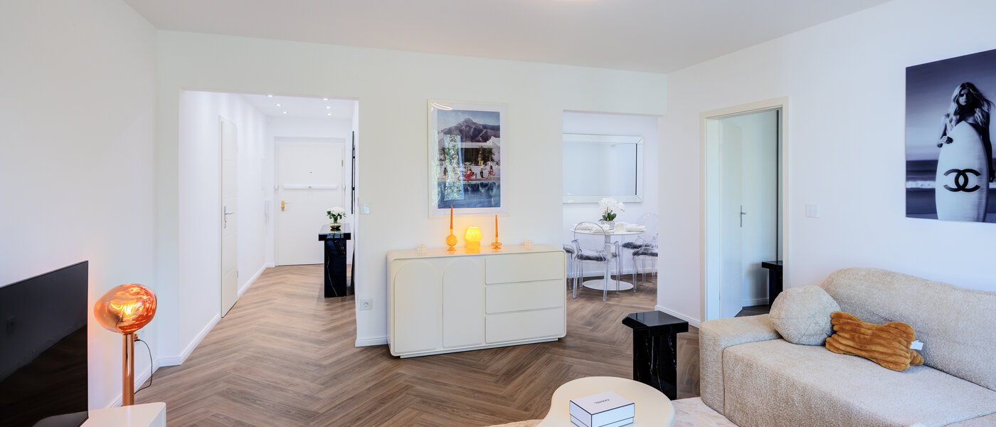 квартира München Schwabing (rechts der Leopoldstraße) 04 жилое пространство 14569