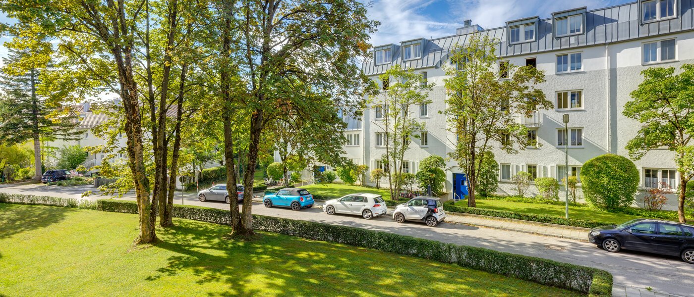 квартира München Sendling-Westpark 01 вид из окна 14571