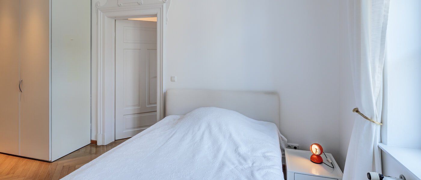 квартира München Lehel 02 2-я спальная комната 14572