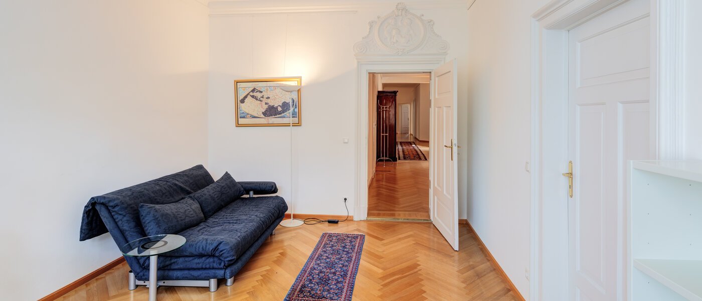 квартира München Lehel 03 бюро / гостиная 14572